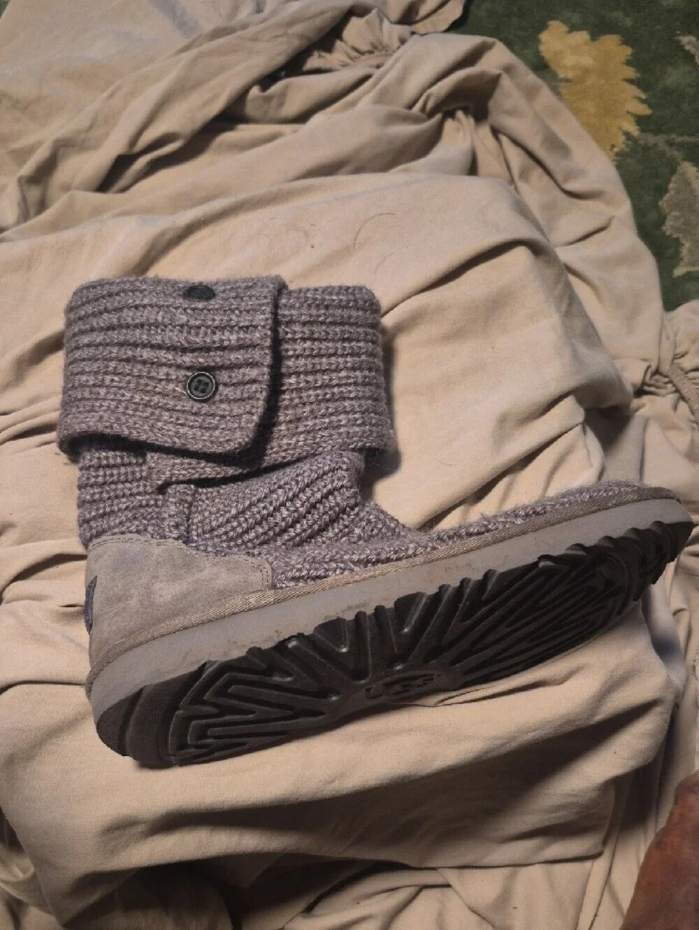 UGG knit slouch